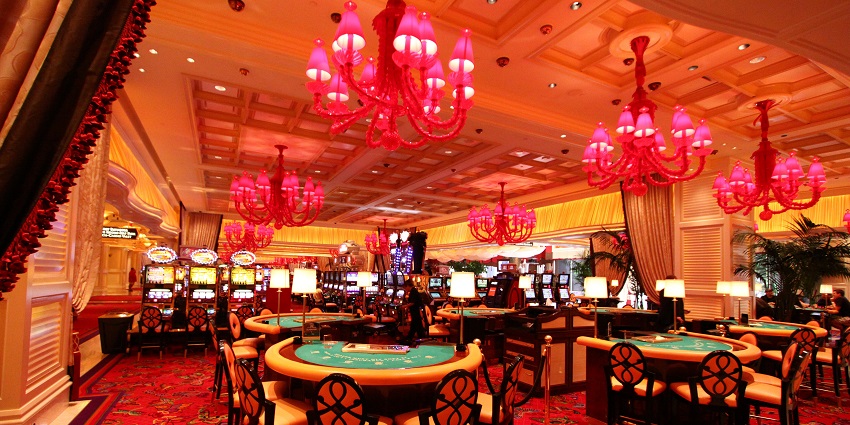 An image of Big M Casino's beautiful interior of a casino lined up with a game table.