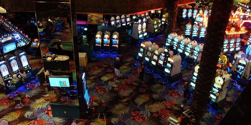 The luxurious Palace Casino Resort in Biloxi, one of the casino cities in USA