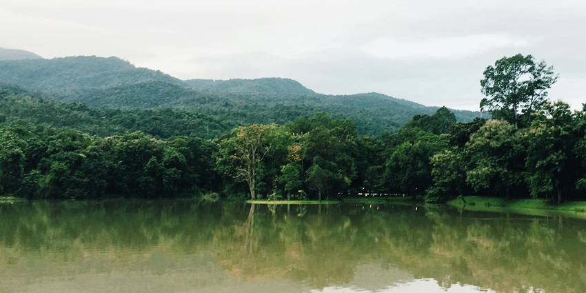 The Khandala Lake surrounded by lush greenery, shimmering waters and tranquility.