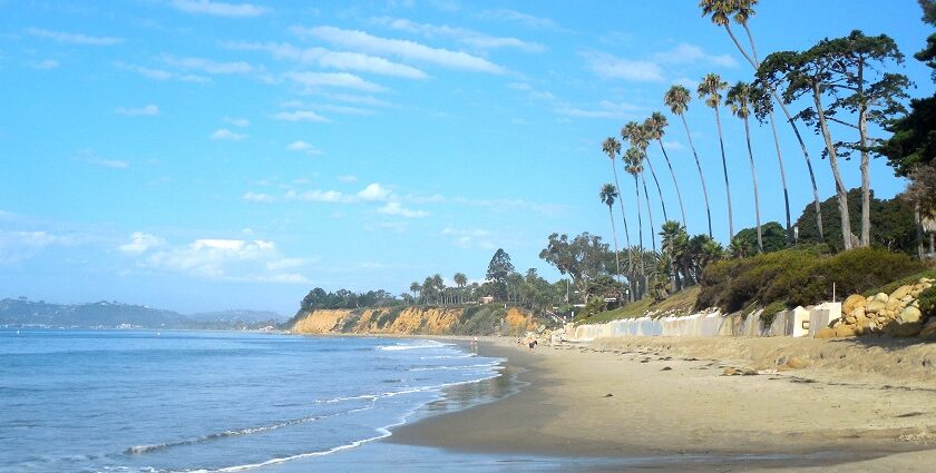 Butterfly Beach in Goa is known for its beauty and tranquil atmosphere