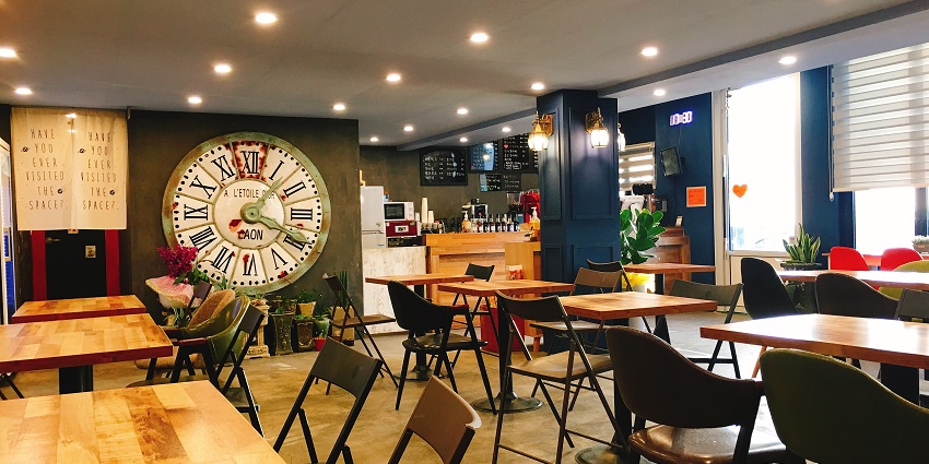 The image of Café Mondegar, showcasing its vibrant decorations and lively atmosphere