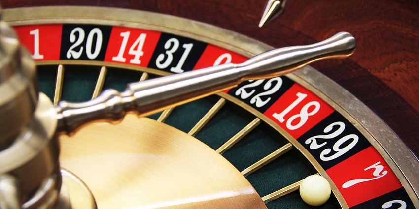 A Miami Gardens staple, Calder offers classic slot gaming with a dash of racing nostalgia.