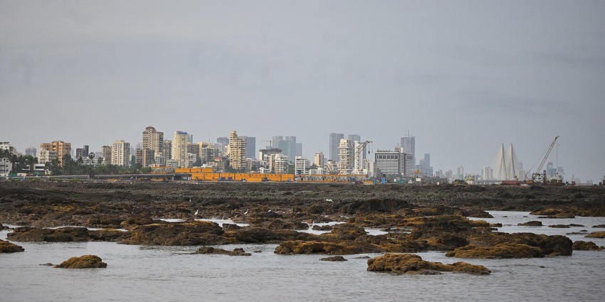 Carter Road Promenade is a popular attraction in Mumbai, offering stunning evening views.
