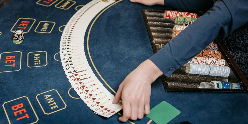 Grand Paradise has thrilling games and entertainment, a popular casino in Calangute.