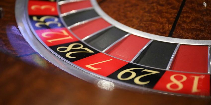 Casino Queen offers non-stop thrill, discovering top games at a Casino in St Louis MO.