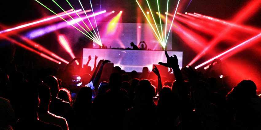 Castle 9 offers an elegant party atmosphere in Connaught Place.