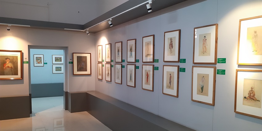 Central Museum of Nagpur is a historically significant attraction, home to a rich heritage.