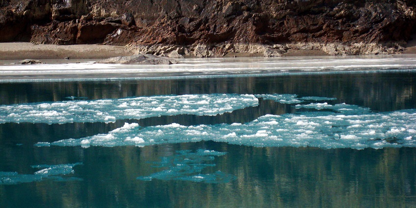 A picture of a frozen river on the route for the Chadar trek, one of the best things to do in Ladakh