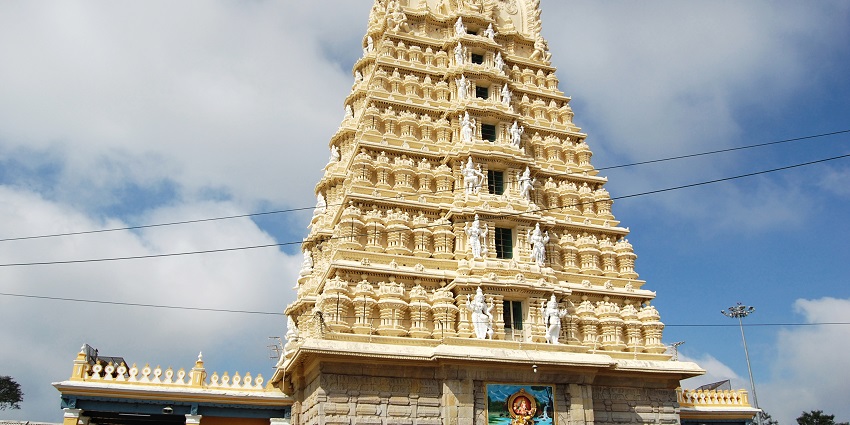 Chamundeswari temple is situated on the top of Chamundi hill which is one of the Places to Visit in Mysore for Couples