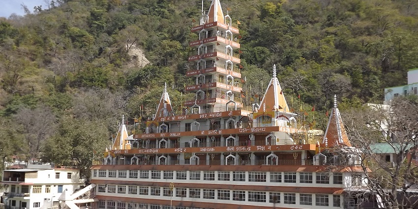 The exterior of Triambkeshwar temple in Rishikesh that has very intricate sculptures and architecture.