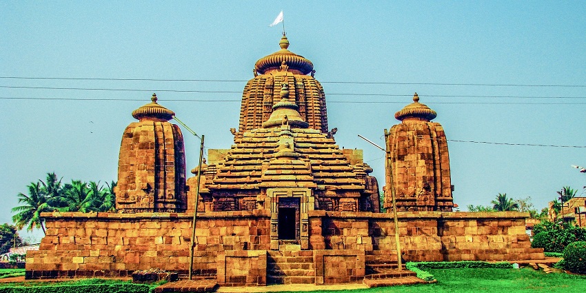 Panoramic view of the temple surrounded by lush landscapes