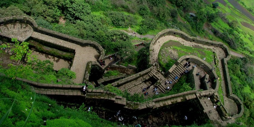 Chandrapur Fort, the historic structure showcasing ancient architecture and heritage.