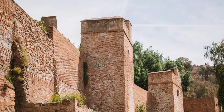 A glimpse of the ancient Chapora Fort exuding historical significance and rustic charm.