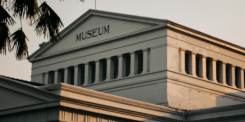 The Chhatrapati Museum, one of the top places to visit in Kolhapur near Mahalaxmi Temple.