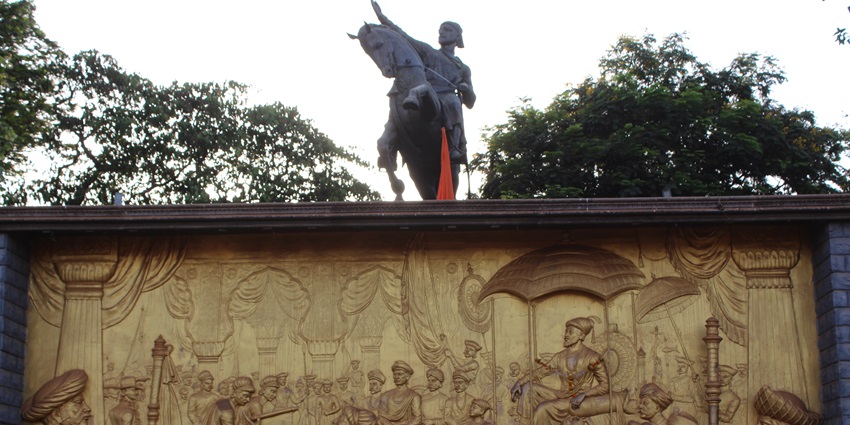 Chhatrapati Shivaji Maharaj Park, lush with greenery and honoring the Maratha king's legacy