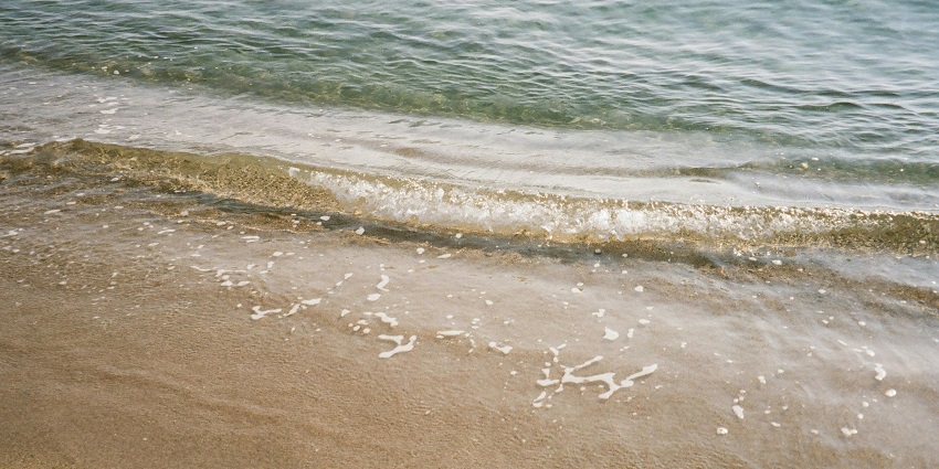 A scenic picture of a beach, one of the best places to visit at Chidambaram Beach