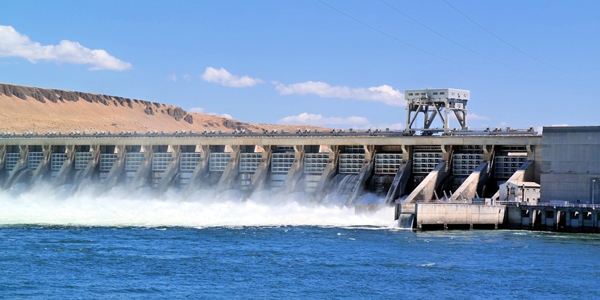 Scenic view of the Chikhalgaon dam, one of the best place near Bahrot Caves