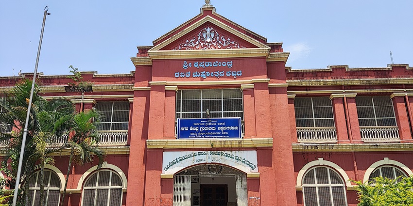 Chikmagalur is among the famous places to visit near Bangalore in June