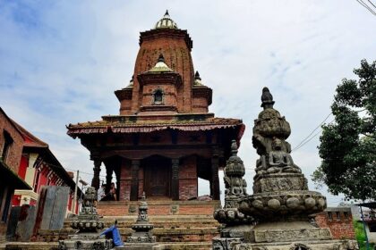 chintamani temple of theur falls in the list of the ashtavinayak temples in maharashtra