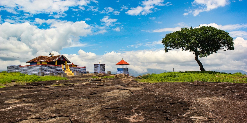 Weekend places near Coimbatore feature Chittur town with picturesque landscapes.