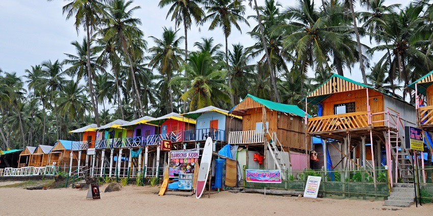 Enjoy a party vibe in Cohiba, North Goa for a fun-filled time with your loved ones