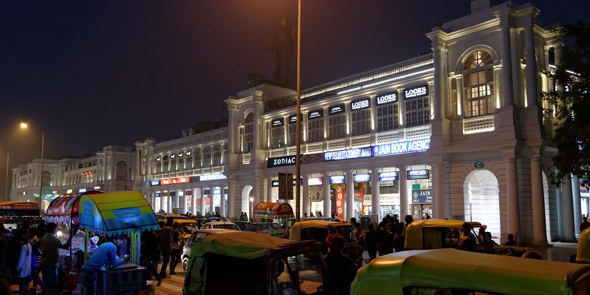 Connaught place is the best shopping place in Delhi for clothes