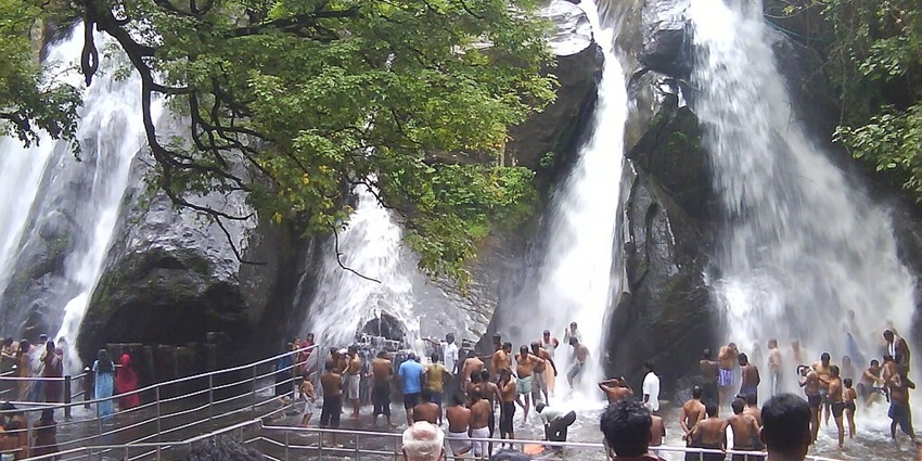 Bathe in the cascading Courtallam Falls.