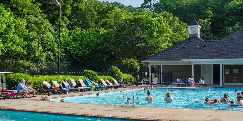 An image of a modern hotel with excellent facilities for business and leisure.