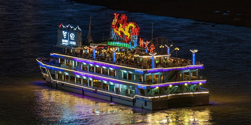 Picturesque view of Illuminated cruise Ship at Night - enjoy a cruise party in Mumbai with Cruise Control India