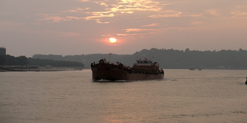 Cruise along the Mandovi River for a serene escape along with live entertainment.