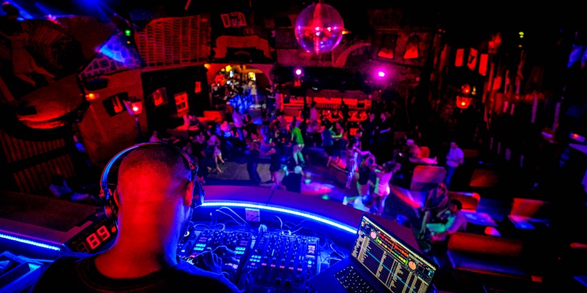 Curlies, the beach shack with casual dining and lively beach parties.