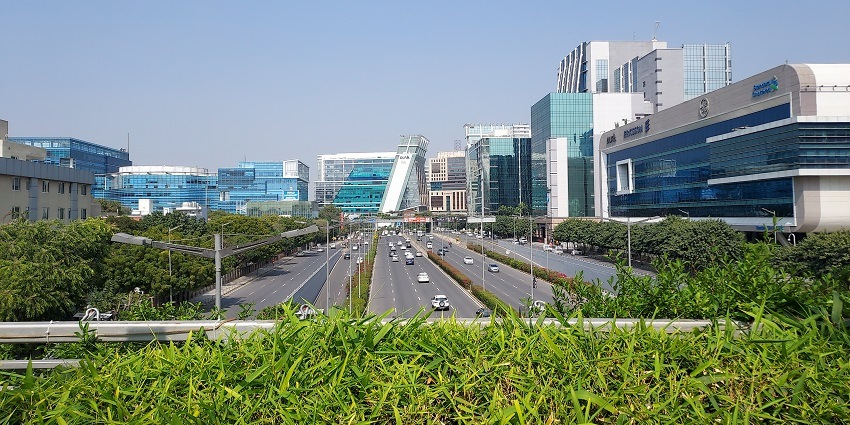 Cyber Hub is another famous place to visit near Farrukhnagar Fort in the state of Haryana.