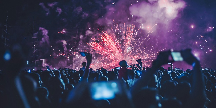 An image of a Cyber Hub Social which is a haven ideal for night owls seeking fun.