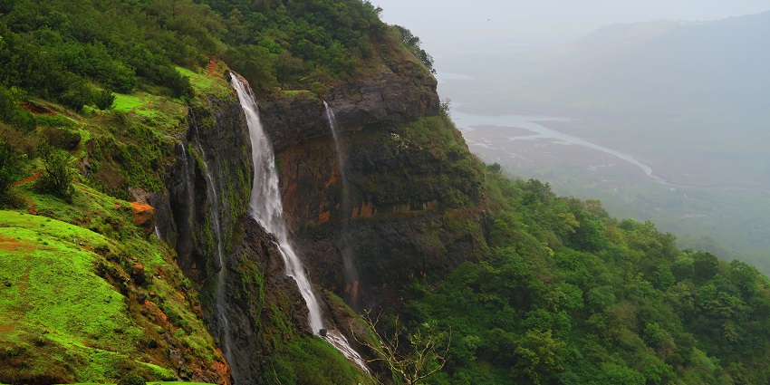 Dabhosa Waterfall, the stunning cascades amidst lush greenery and tranquility