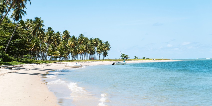 Dadar Chowpatty Beach is one of the popular beaches near Lonavala