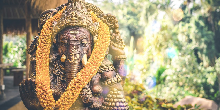 Dagdusheth Ganpati Temple is a famous and highly revered religious destination in Pune.