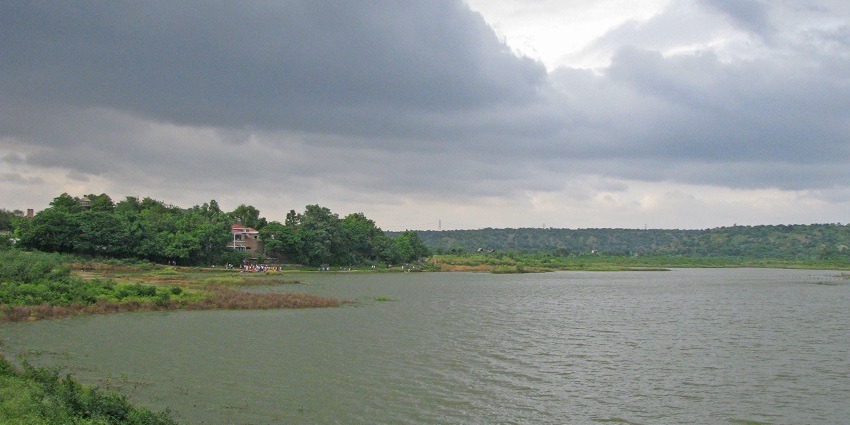 Damdama Lake is one of the popular tourist places to visit near Gurgaon in Haryana.