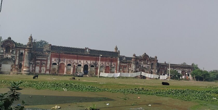 A view of Darbhanga Fort, located in Bihar.