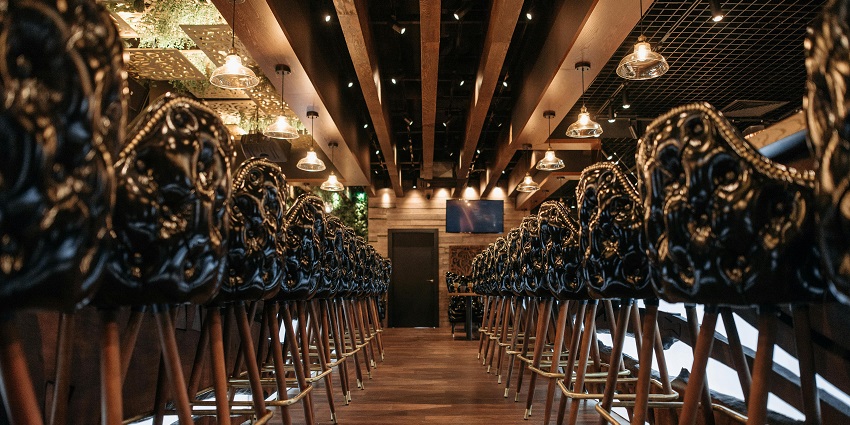 Exotic interior of Decked up creating the perfect party ambience
