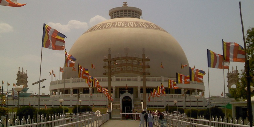 Deekshabhoomi is one of the popular places to visit around Nagaloka Art Gallery