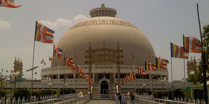 A panoramic view of Deekshabhoomi, a famous place near Sitabuldi Fort.