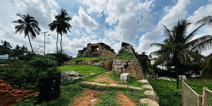 Devanahalli Fort is one of the most amazing places to visit near Whitefield Bangalore.