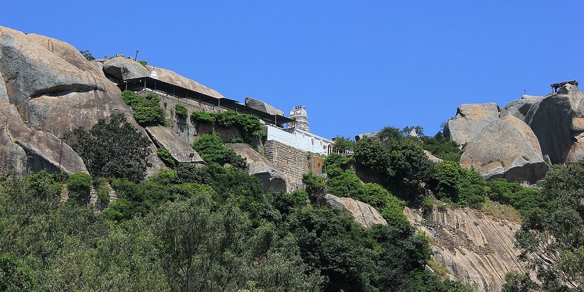 Devarayanadurga offer scenic hills, ancient temples, and stunning landscapes await.