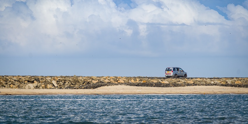 Car passing through the narrow road at Dhanushkodi, Tamil Nadu, India