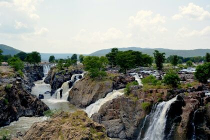 Dharmapuri WaterFalls: A splendid cascade of nature amidst the scenic jungle in Tamil Nadu