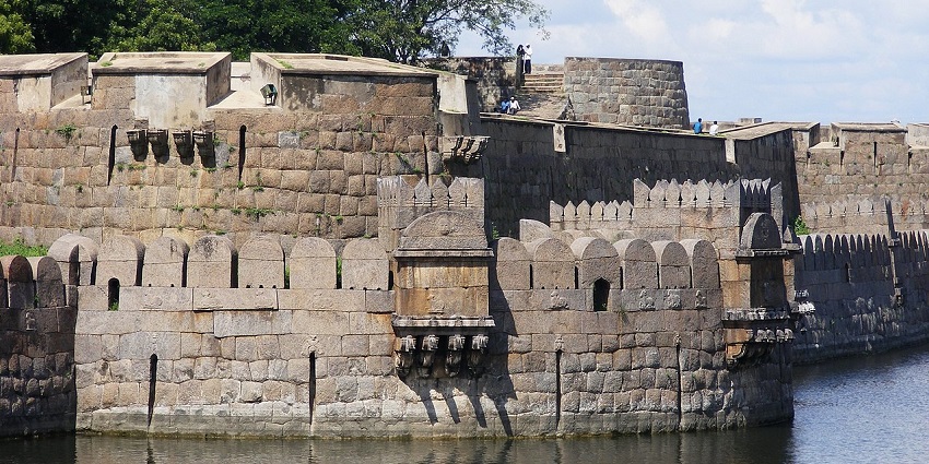 Places to visit near Coonoor feature a fort with ruins and panoramic views for adventurers.