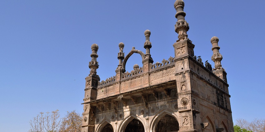 One such place is Dwarkamai mosque, situated on the right of the entrance of Sai Baba samadhi mandir.