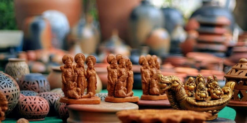 Dwarkamai Store offers a great chance for shopping in Shirdi for travellers to visit.