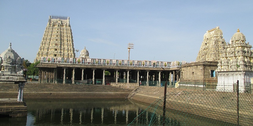A photo of Ekambareswarar Temple in Kanchipuram, among the famous places near the lizard temple