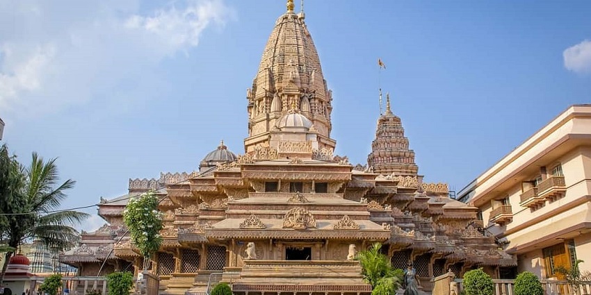 A scenic view of Ekvira Temple, featuring intricate architecture, one of the popular destinations near Laling Fort.
